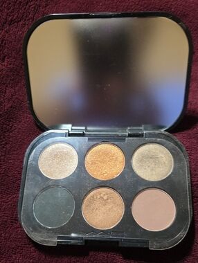 MAC Eyeshadow